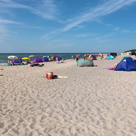 Ferienwohnungen Am Lotsenstieg Abendrot Insel Poel Exterior photo